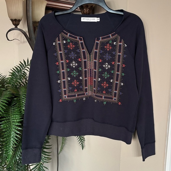 Artisan De Luxe Navy Blue Colorful Aztec Embroidered Boho Cropped Sweatshirt - Picture 12 of 12